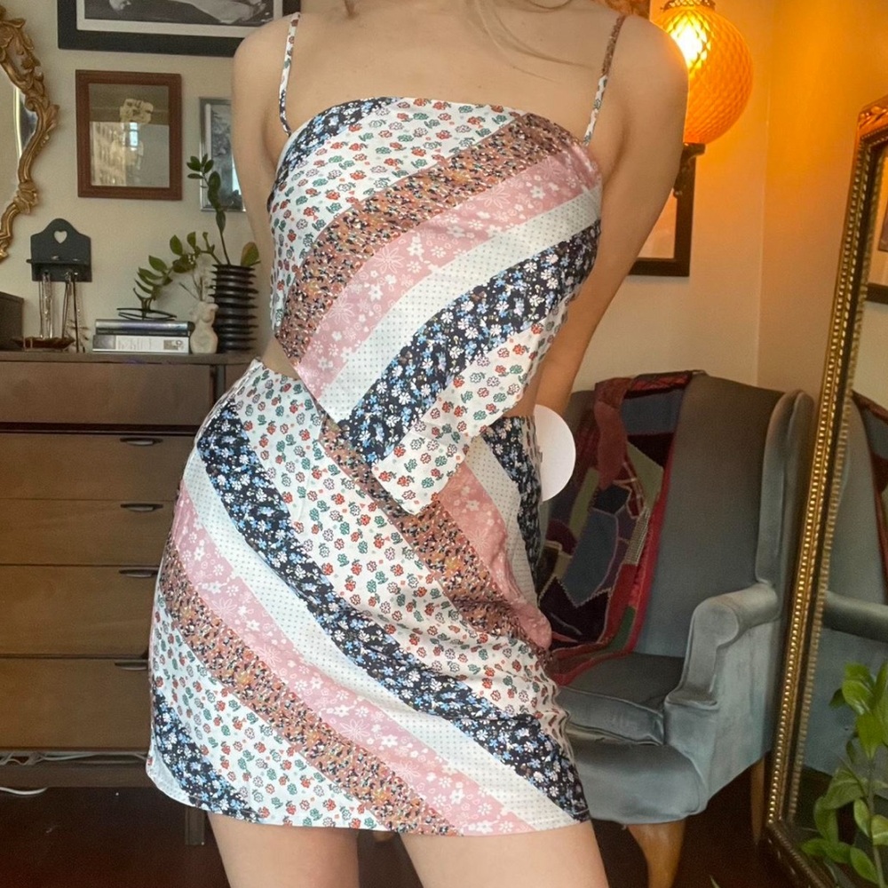 Silky Multi-Pattern Set - Picture 4 of 5